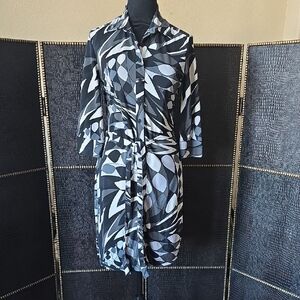 Express Black and Gray Abstract Midi Shirt Dress